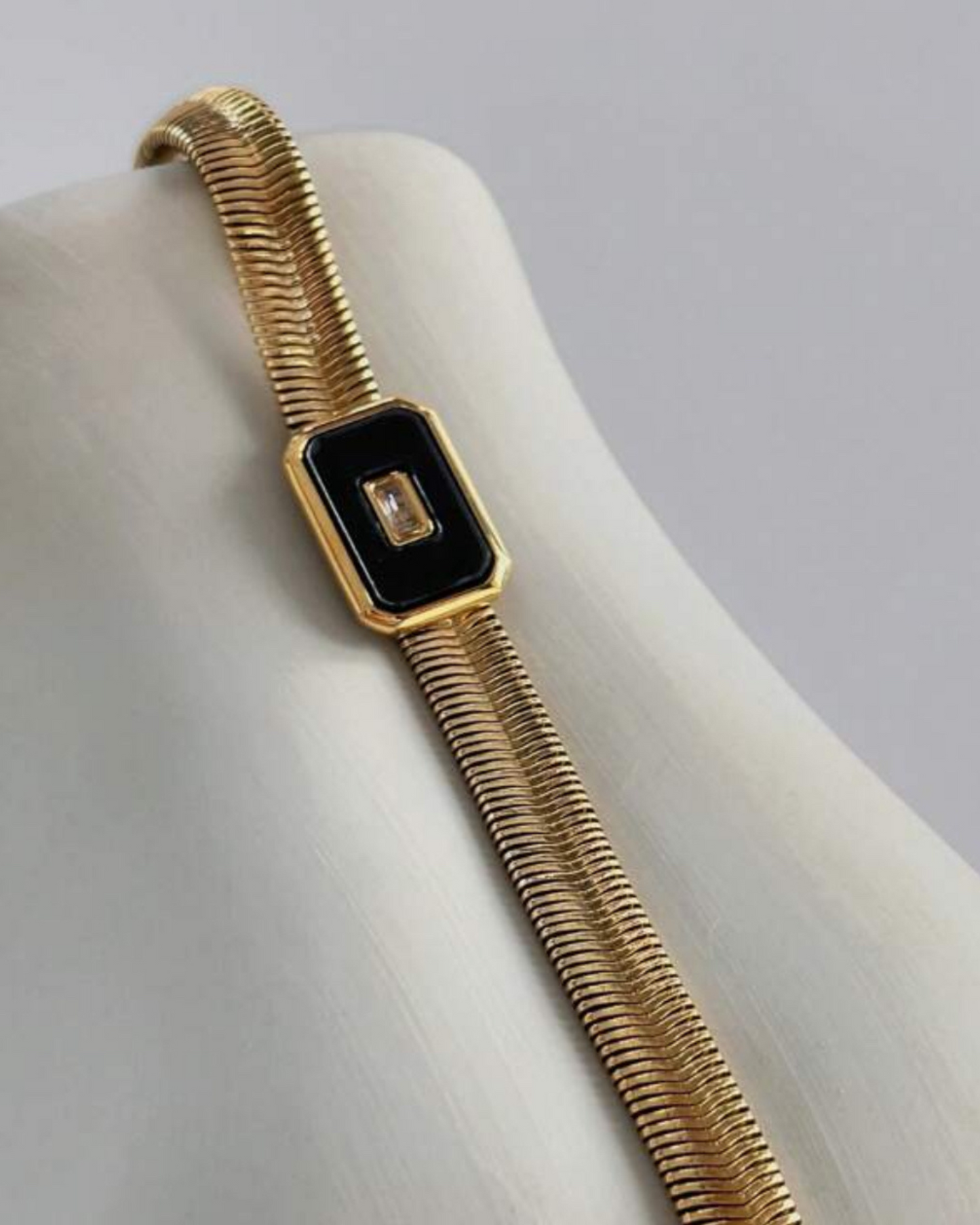 ADORA BLACK BRACELET