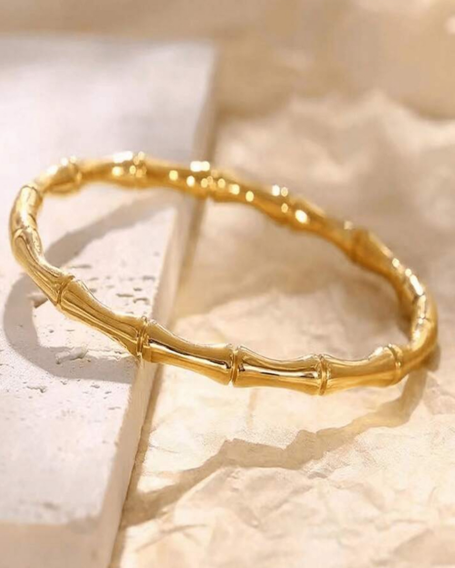 GLEAM BANGLE