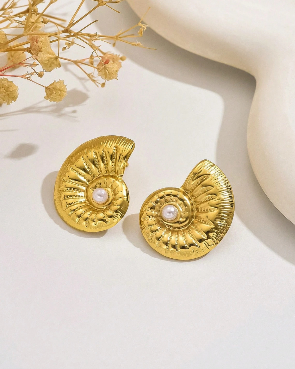 SHELL DROP EARRINGS