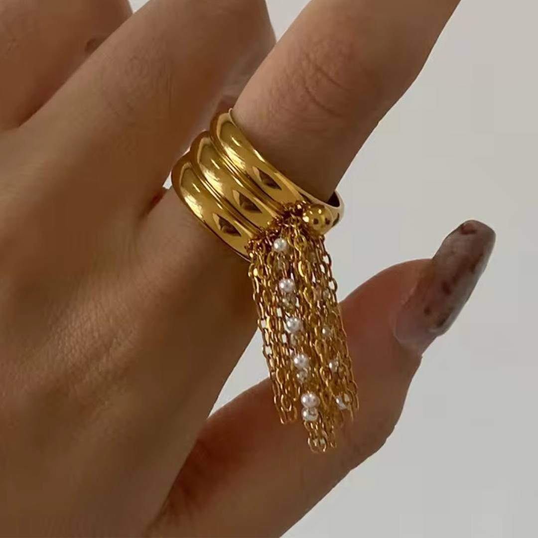 Ember Chain Ring